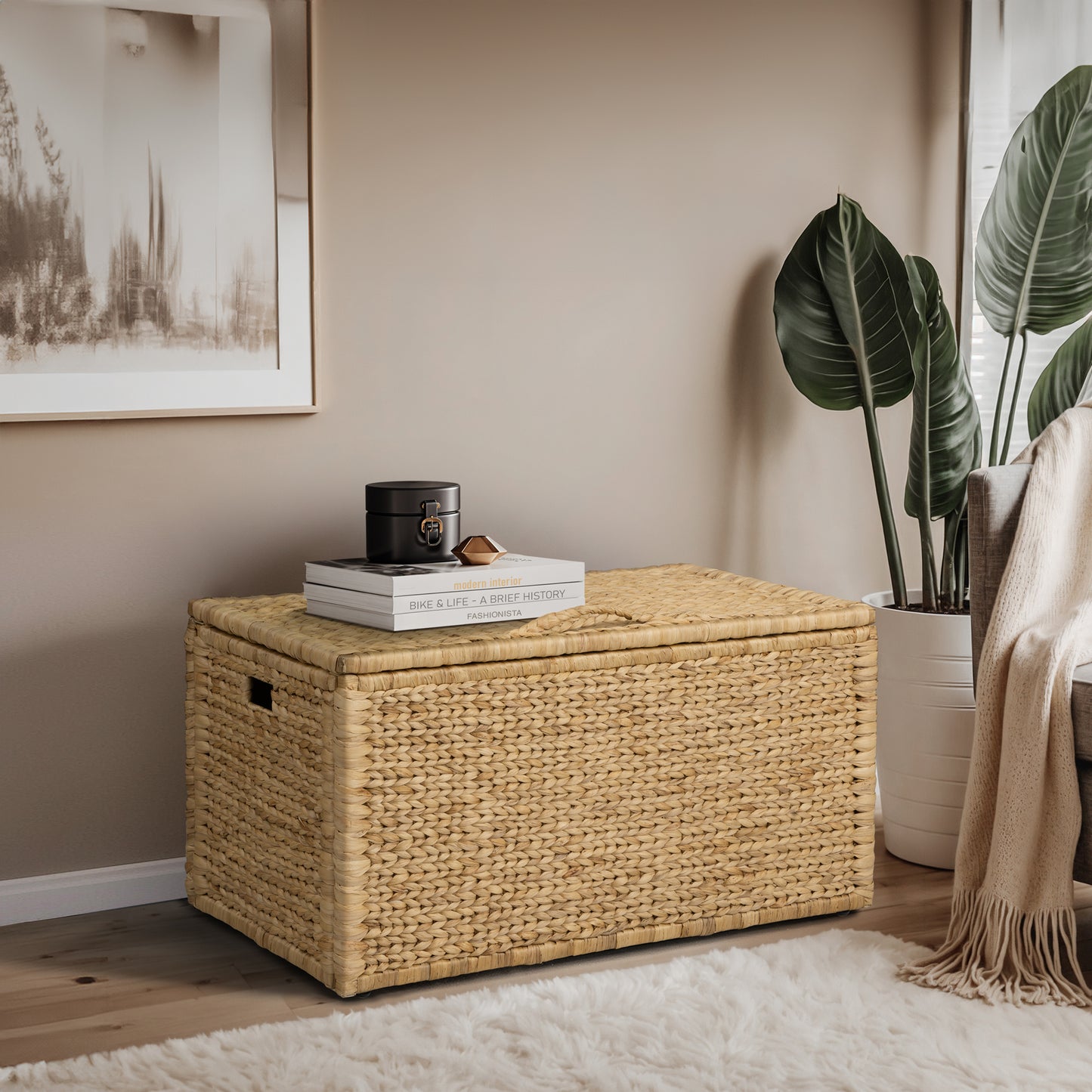 eHemco Heavy-duty Water Hyacinth Wicker Storage Trunk with Metal Frame, 36 by 20 by 18.5 Inches, Natural